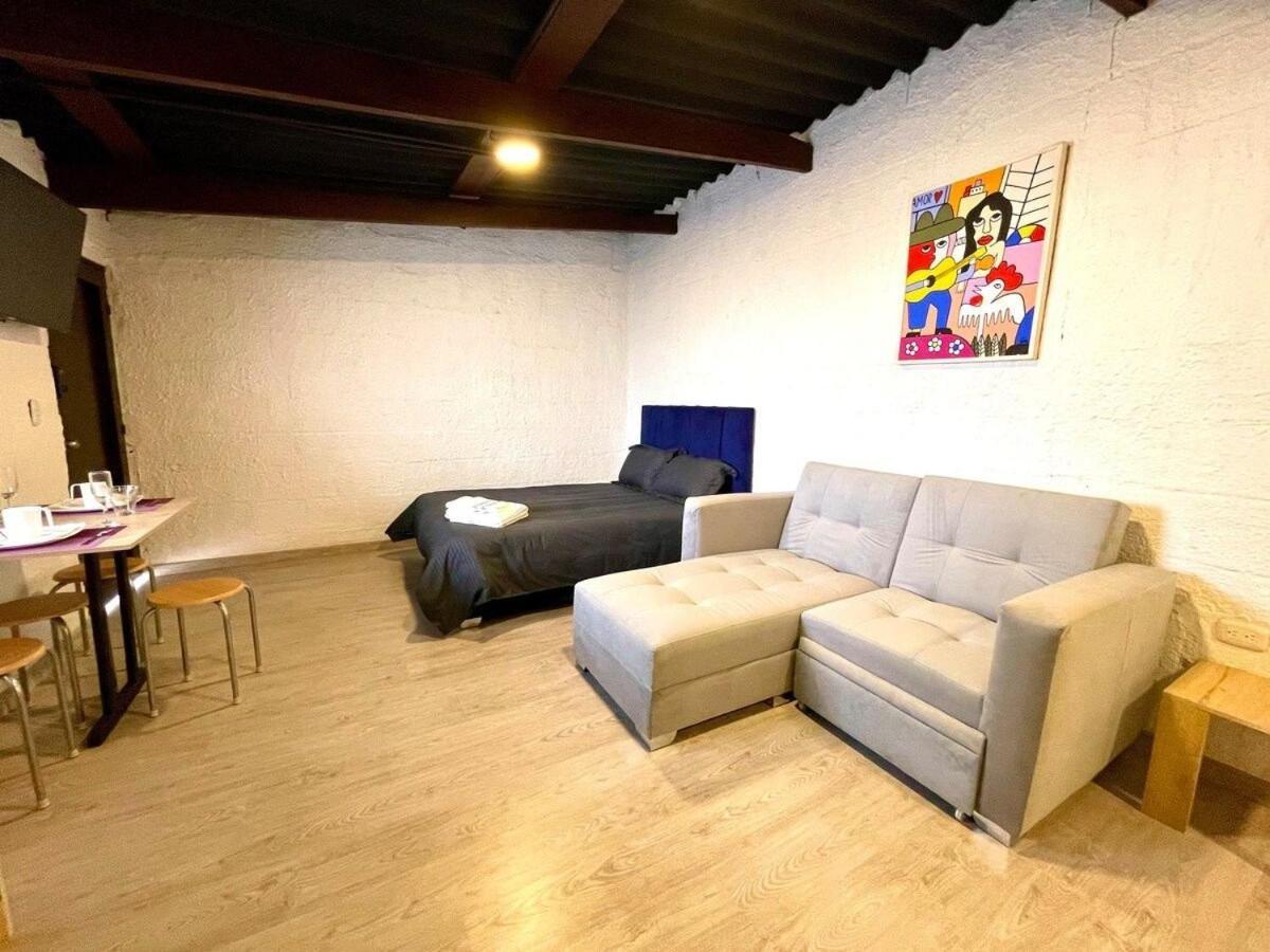 Super Apartamento Central En Casa Colonial Bogotá Exterior foto